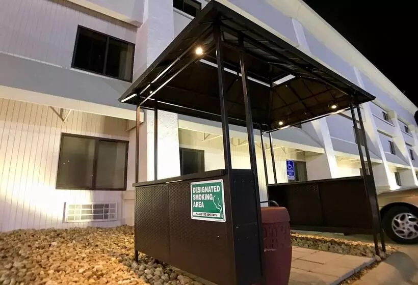 M Star Hotel Little Rock