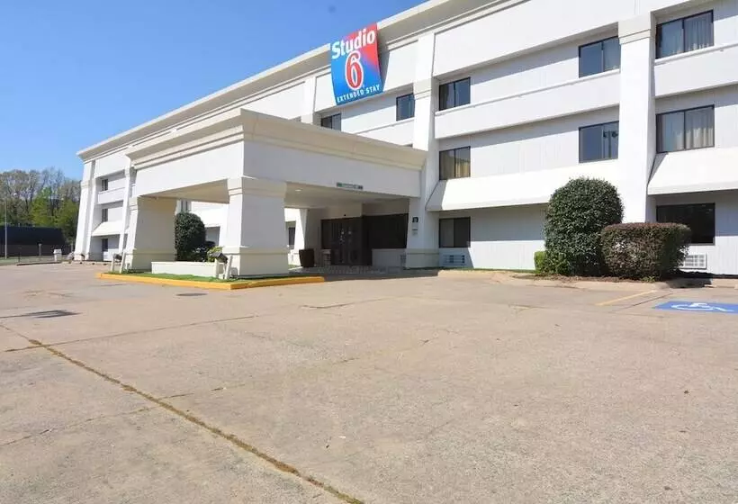 M Star Hotel Little Rock