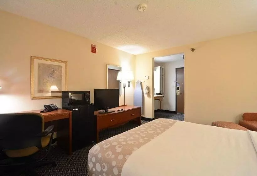 M Star Hotel Little Rock