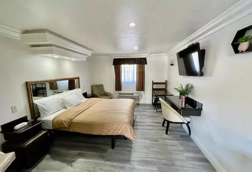 Мотель Rodeway Inn