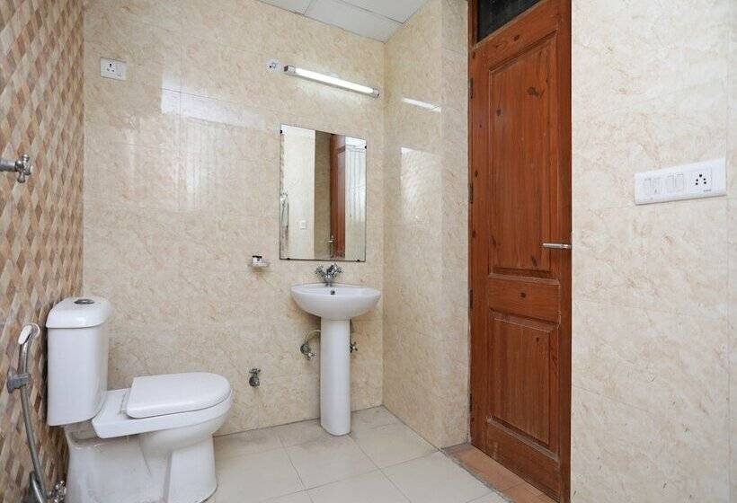 City Hotel By Oyo Rooms