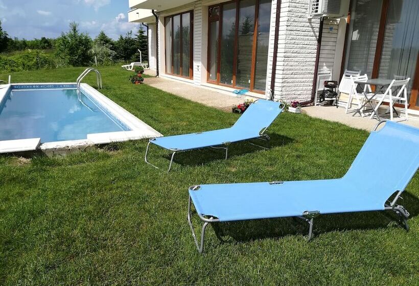 פנסיון Villa L3 In Lighthousegolf Resort