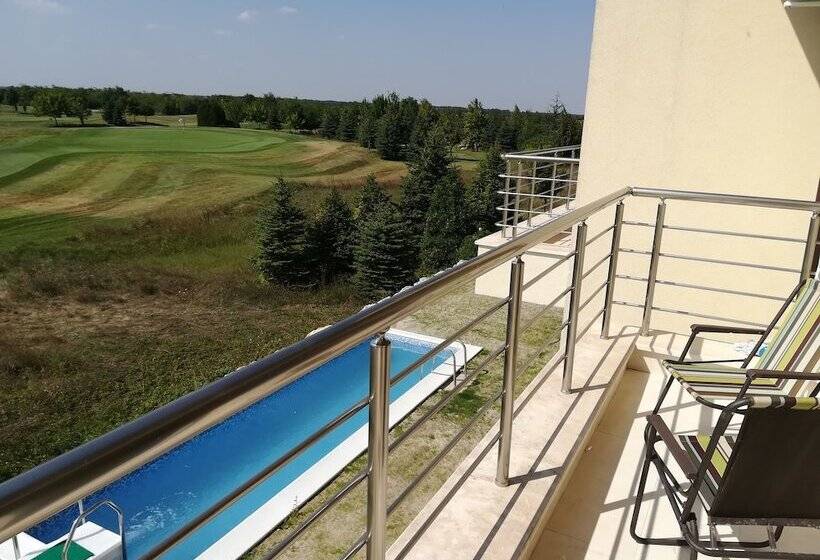 פנסיון Villa L3 In Lighthousegolf Resort
