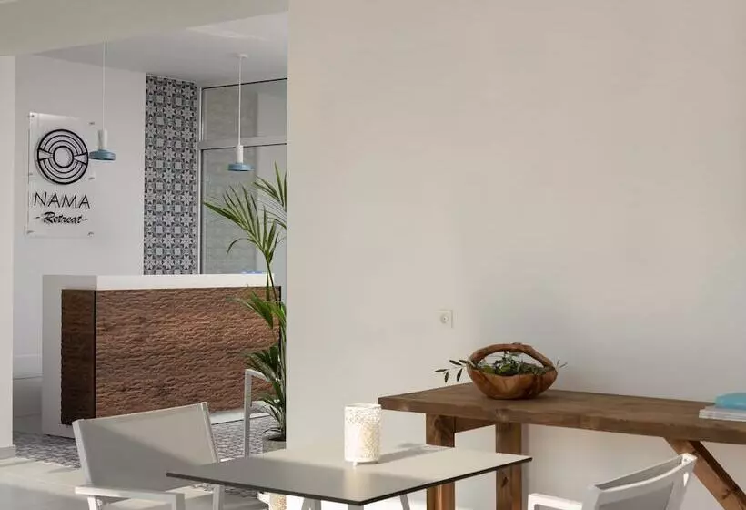 Hotelli Nama Retreat