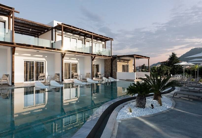 فندق Nama Retreat