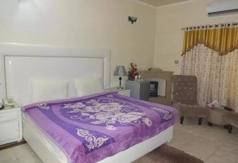 پانسیون Apex Inn Guest House