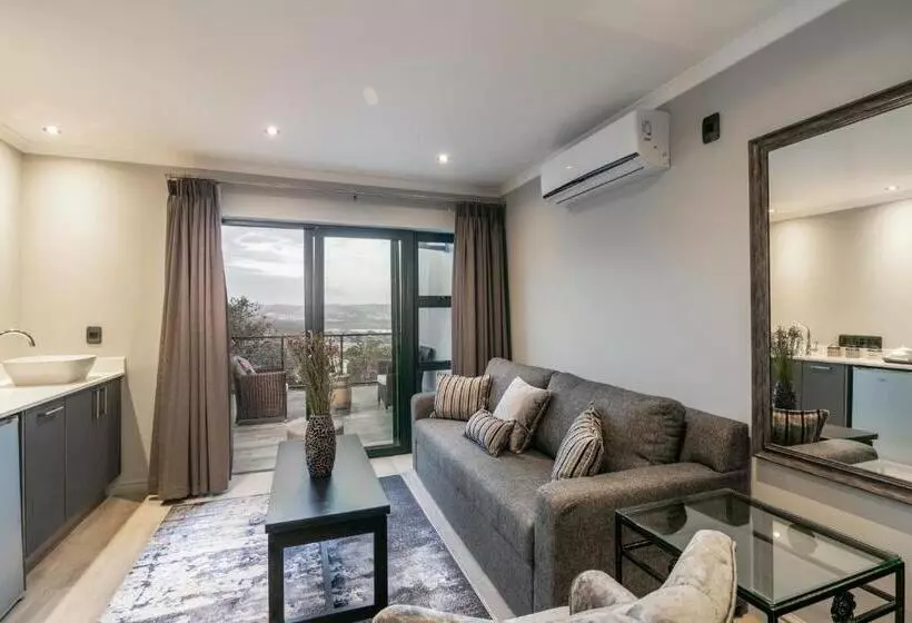 Majatalo Somervreug Guesthouse