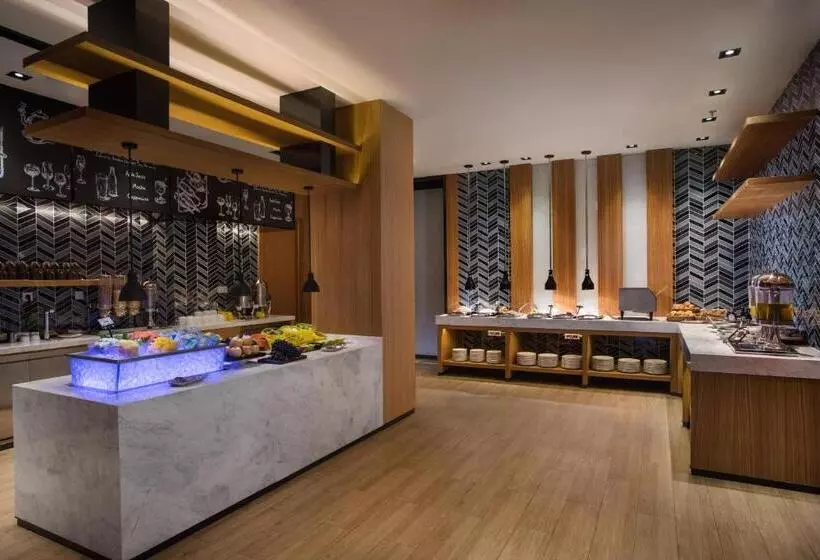 Hotelli Fairfield By Marriott Jingdezhen