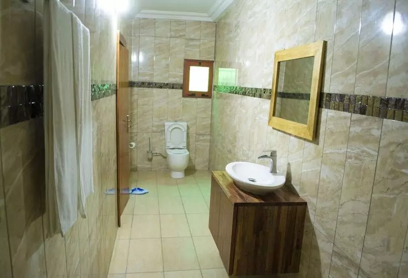 Hotel Lewi