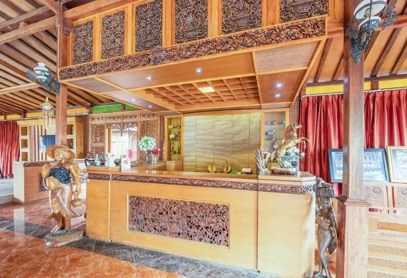 هتل Reddoorz Premium At Joglo Garut Cottage Syariah