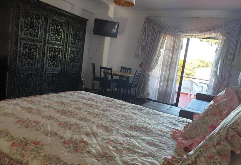 Oceanoasis Residences Suites