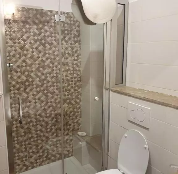 Oceanoasis Residences Suites