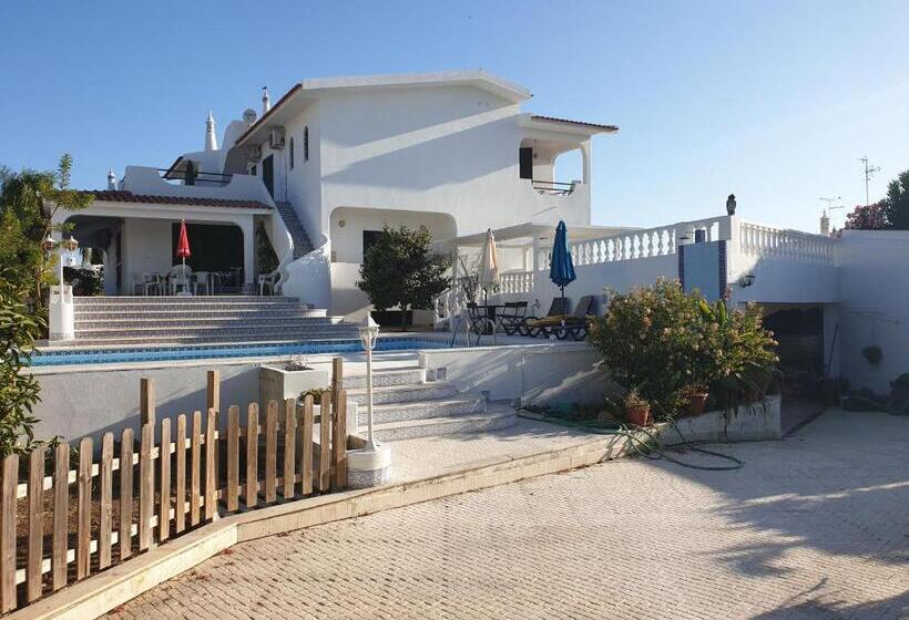 Oceanoasis Residences Suites