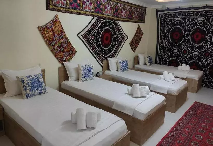 ペンション Samarkand City Center