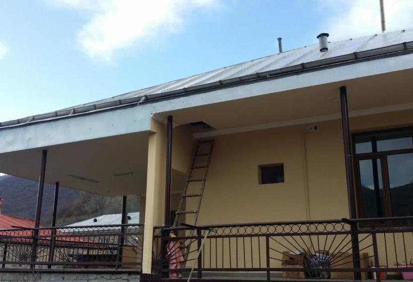 پانسیون Verishen Guest House B&b