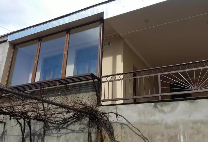 پانسیون Verishen Guest House B&b