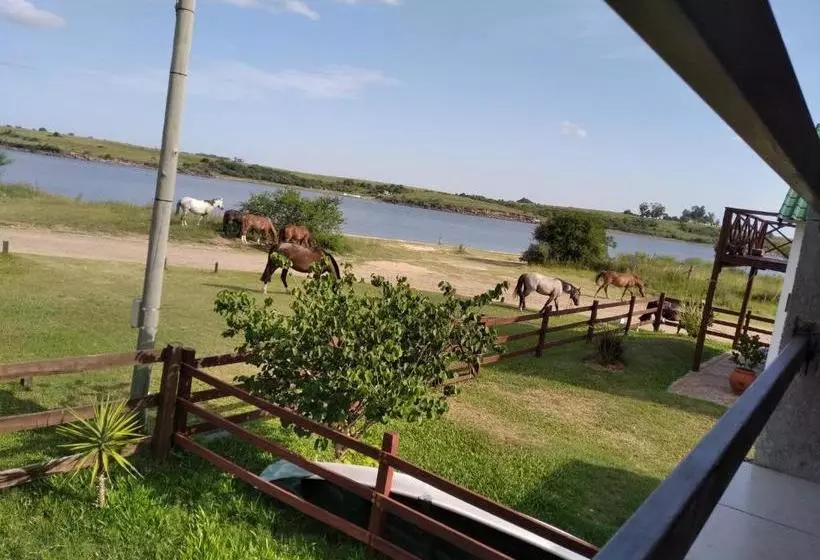 ホテル Hostal Posada Del Hum