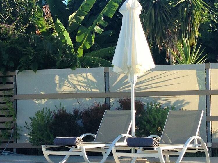 Notos Luxury Studios