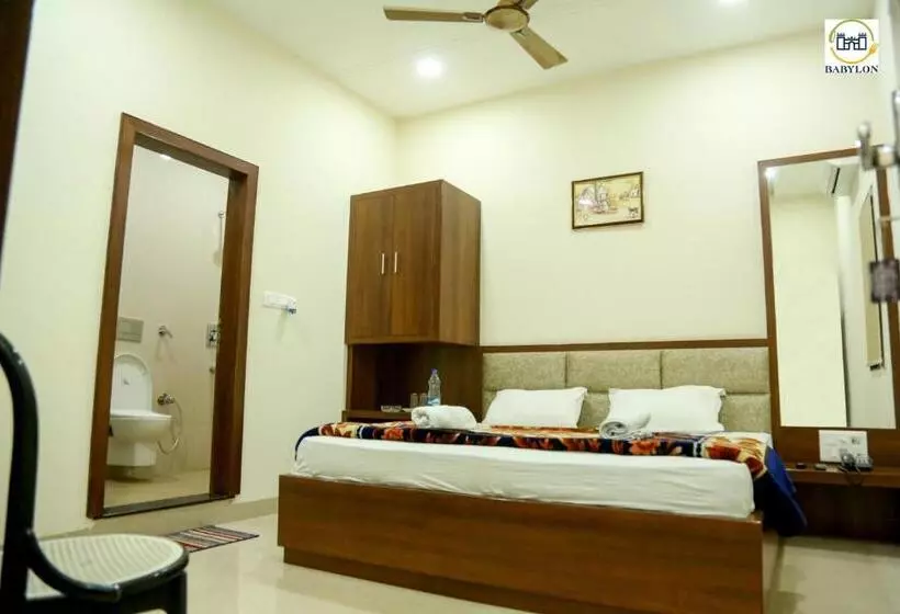 ホテル Babylon Regency, Opp Krishna Janmasthan Temple