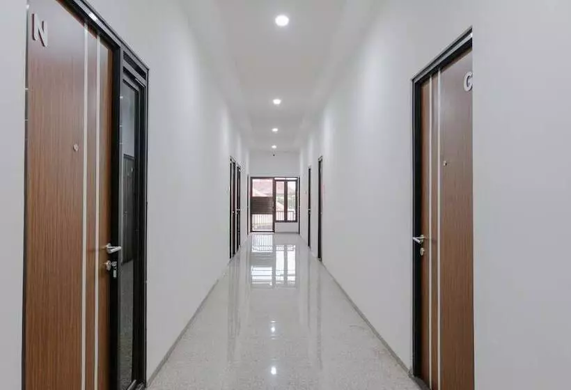 ホテル Embun Pagi Syariah Residence By Oyo Rooms