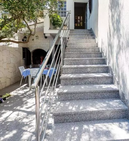 Hotel Villa Top