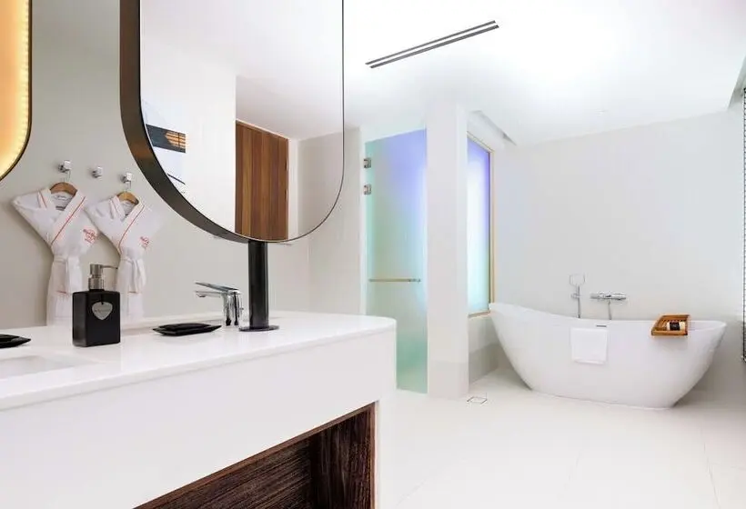 استراحتگاه Hard Rock Hotel Maldives