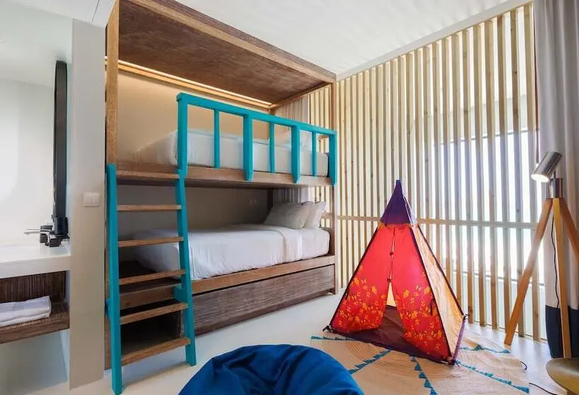 استراحتگاه Hard Rock Hotel Maldives
