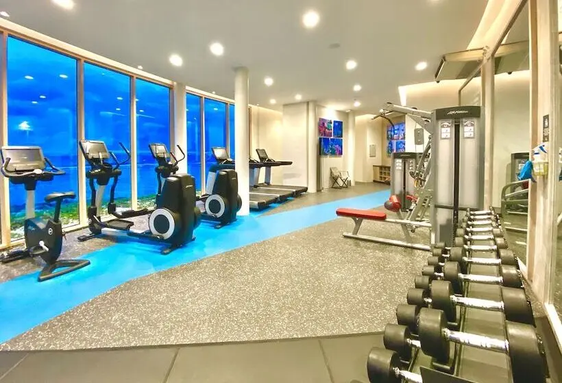 استراحتگاه Hard Rock Hotel Maldives