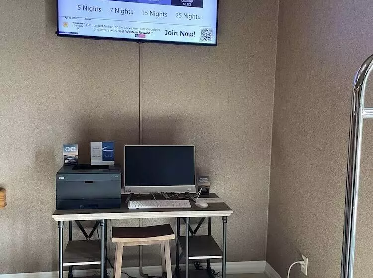 호텔 Best Western Wapakoneta Inn