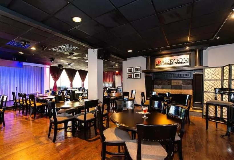 酒店 New Hope Inn & Suites