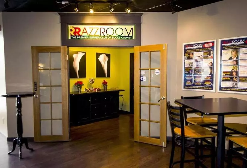 酒店 New Hope Inn & Suites