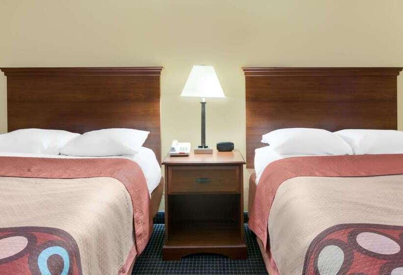 فندق Super 8 By Wyndham Hattiesburg South