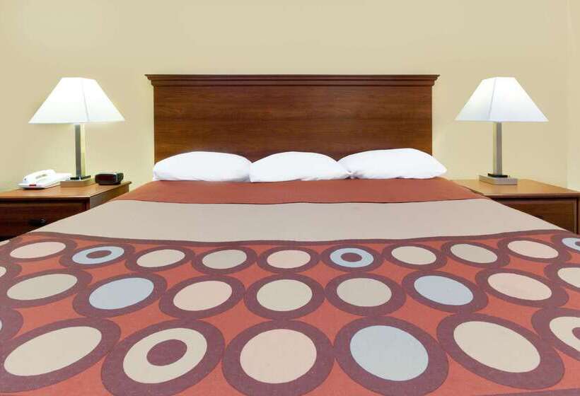 فندق Super 8 By Wyndham Hattiesburg South