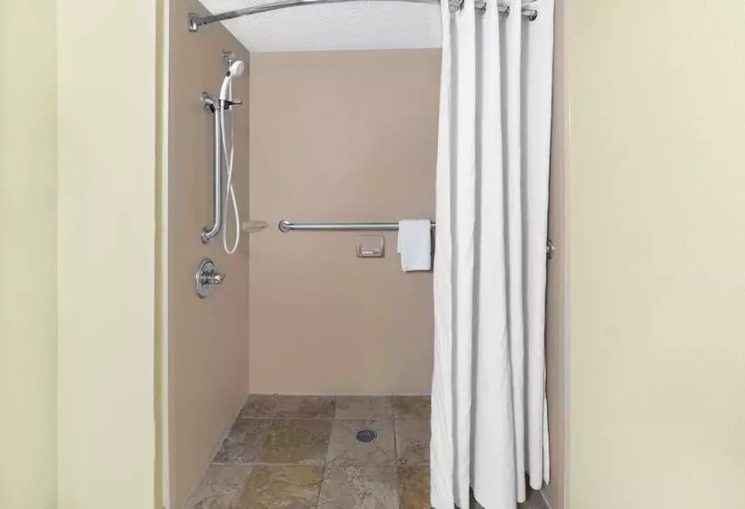 酒店 Super 8 By Wyndham Hattiesburg South