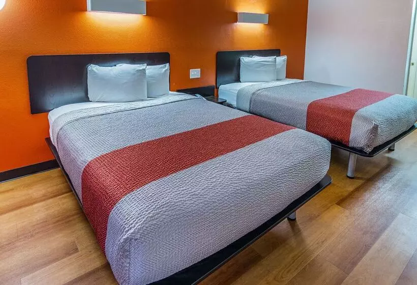 Motel 6 Waxahachie, Tx