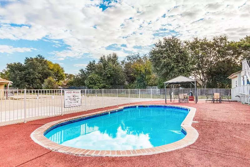 Motel 6 Waxahachie, Tx