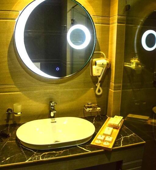 Отель Ruvisha Beach