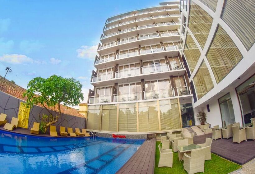 Отель Ruvisha Beach