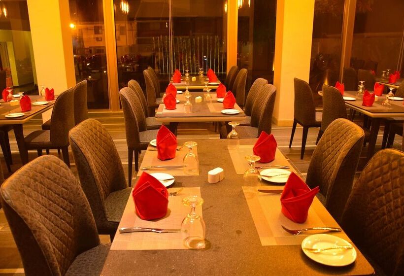 Отель Ruvisha Beach