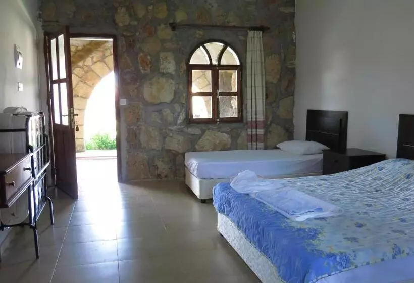 リゾートホテル Elausa Hotel & Restaurant