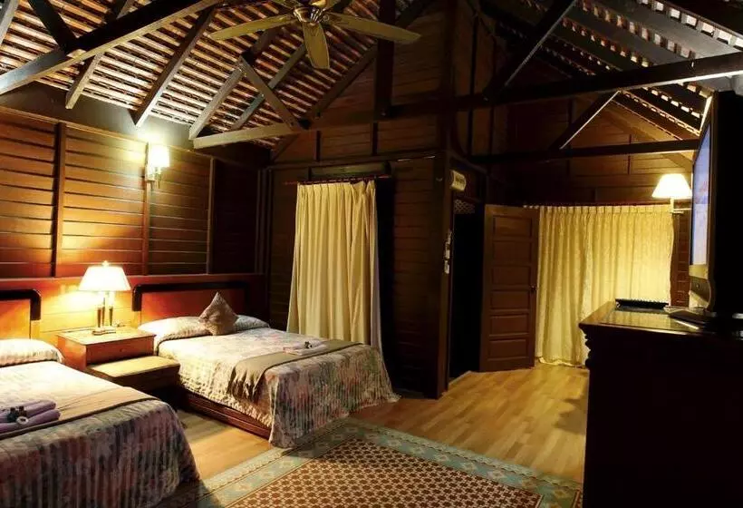 The Manor Beach Resort Besut