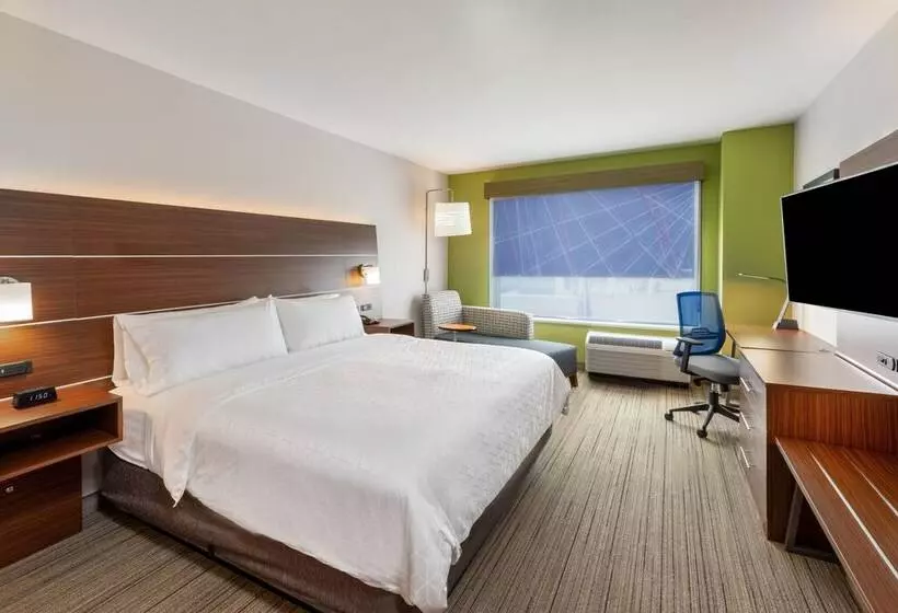 Hotelli Holiday Inn Express & Suites   Parsons, An Ihg