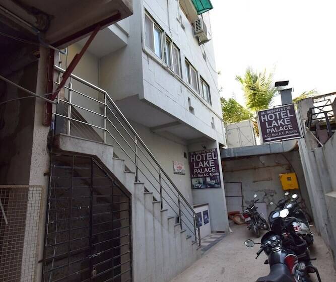 هتل The Lake Palace