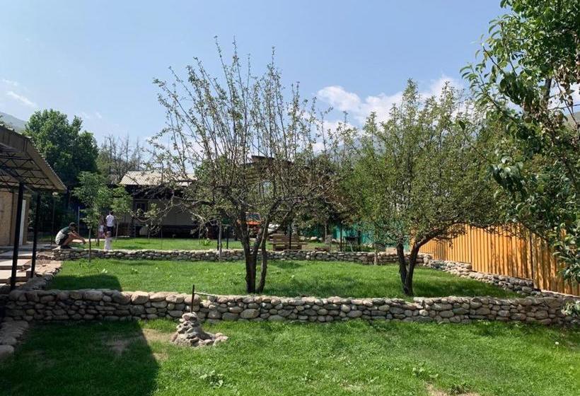 پانسیون Guest House Nauka#81