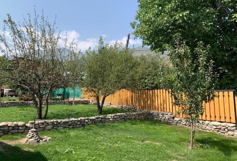 پانسیون Guest House Nauka#81