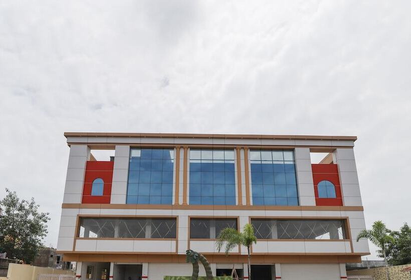 هتل Fab Khatti Imly