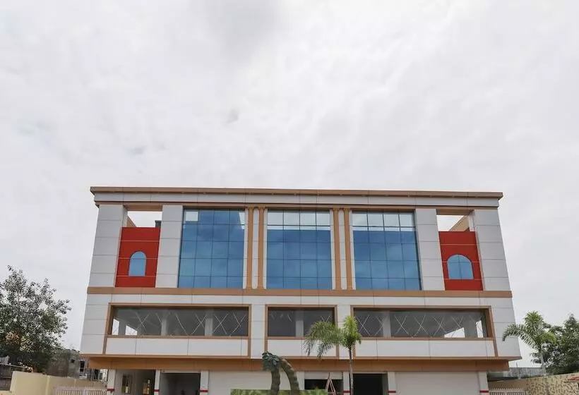 هتل Fab Khatti Imly