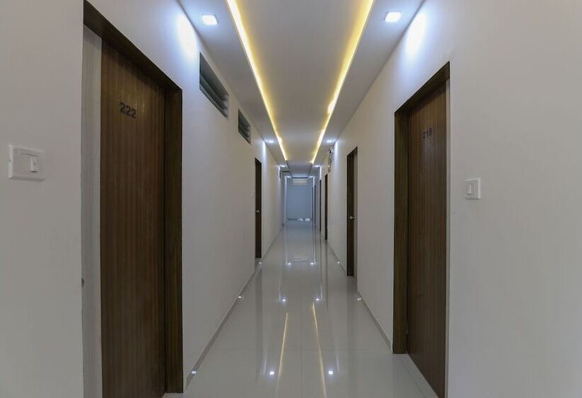 هتل Fab Khatti Imly