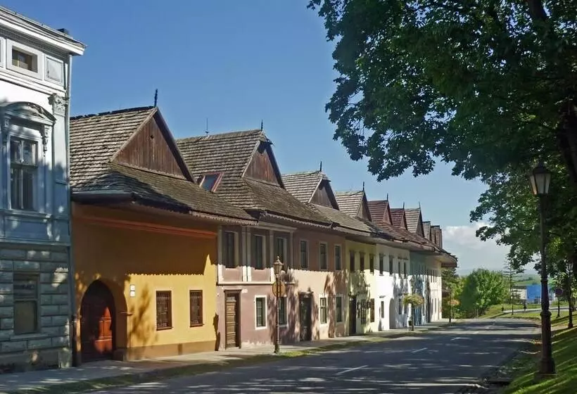 پانسیون Restart House