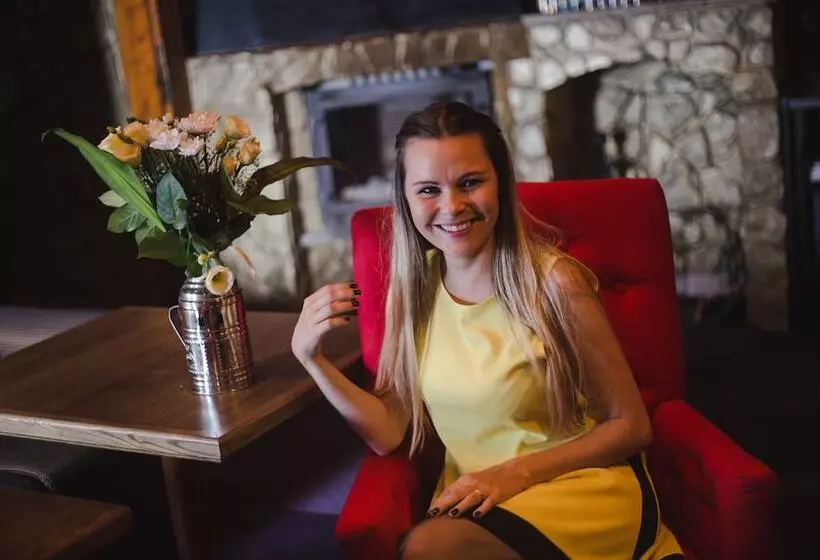 پانسیون Restart House